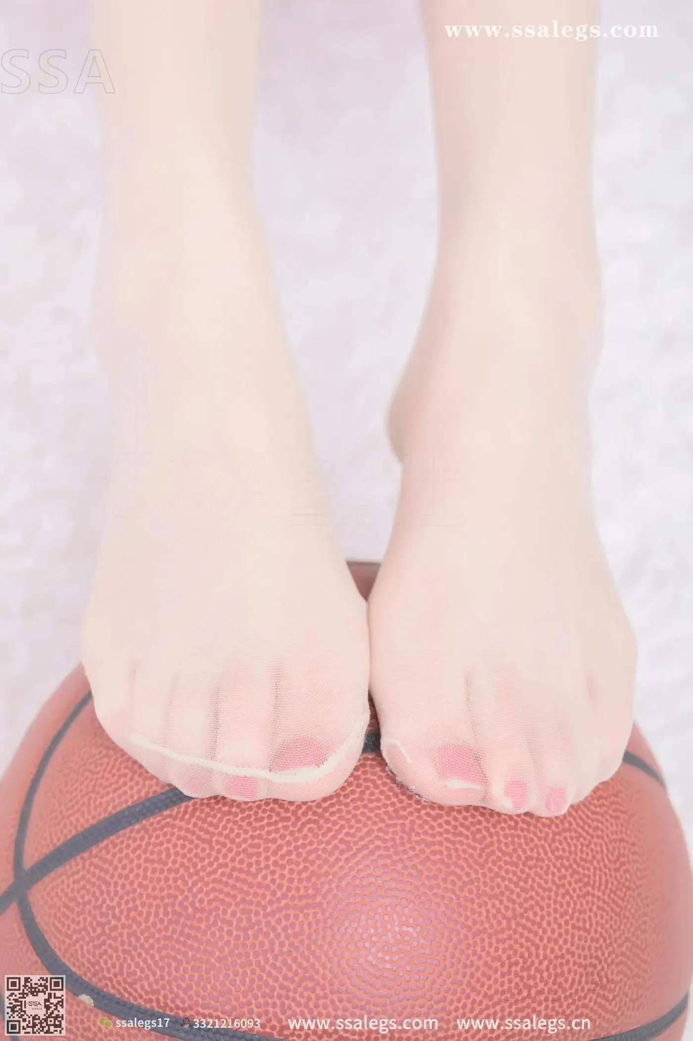 [SSA丝社]超清写真 NO.325 素素小姐姐放假在家穿丝袜陪你玩篮球(下) [79P]插图8